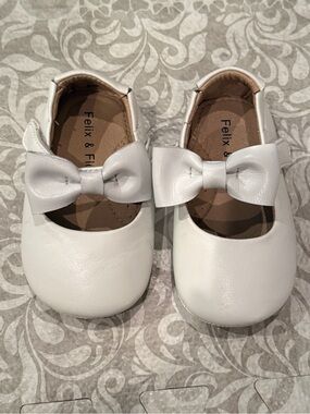 18-24 wide Felix & Flora Soft Sole Baby Shoes baby walking shoes rubber